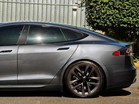 Used 2021 Tesla Model S Plaid AWD/4WD image 13