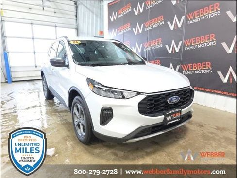 New 2026 Ford Escape ST-Line w/ Tech Pack #1 image 1