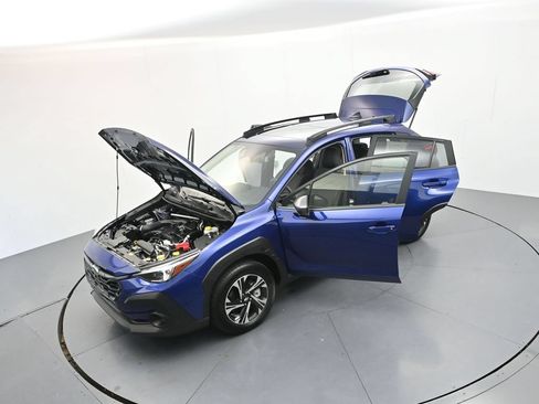 Used 2024 Subaru Crosstrek 2.0i Premium AWD/4WD image 36