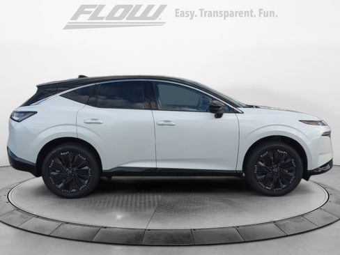 New 2026 Nissan Murano Platinum w/ Cargo Package AWD/4WD image 8