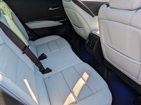 Certified 2024 Cadillac XT4 Sport image 30