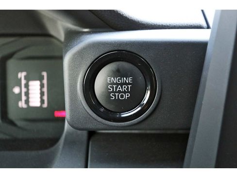 Used 2024 Toyota Tacoma SR image 26