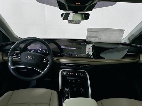 New 2025 Audi Q5 Premium Plus image 3