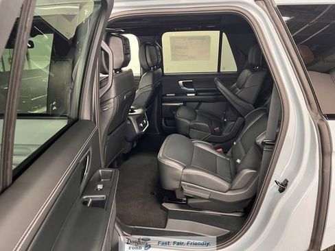 New 2026 Ford Expedition Max Platinum w/ Stealth Appearance Package AWD/4WD image 27