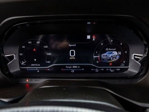 Used 2023 GMC Yukon XL Denali Ultimate image 18