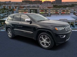 Used 2020 Jeep Grand Cherokee Overland RWD video 1