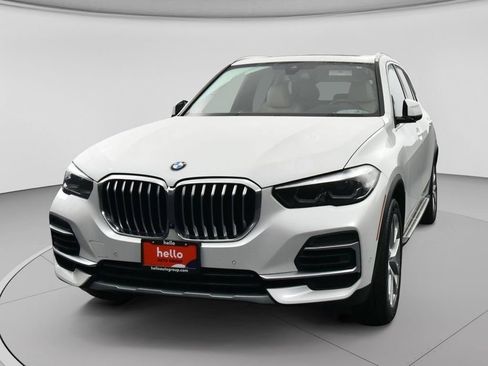 Used 2022 BMW X5 sDrive40i w/ Premium Package RWD image 4
