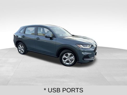 Used 2025 Honda HR-V LX image 7