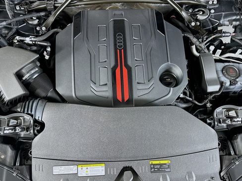New 2026 Audi SQ5 Premium Plus AWD/4WD image 12