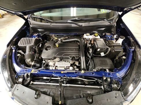 Used 2023 Chevrolet Equinox LT image 27