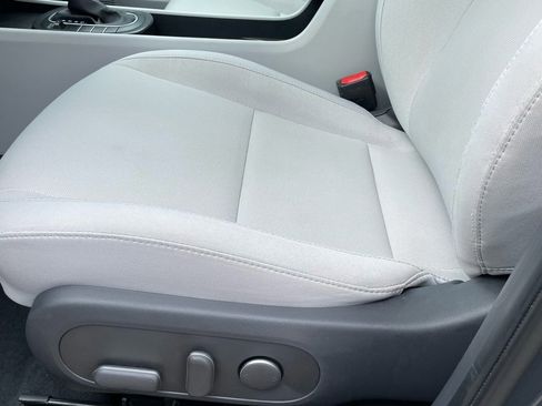 Used 2024 Hyundai Kona SEL image 22