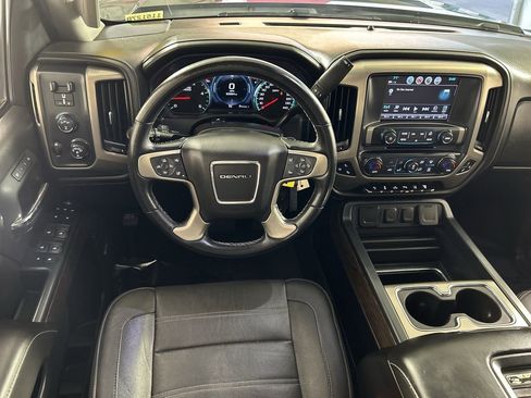 Used 2019 GMC Sierra 3500 Denali w/ Duramax Plus Package AWD/4WD image 21