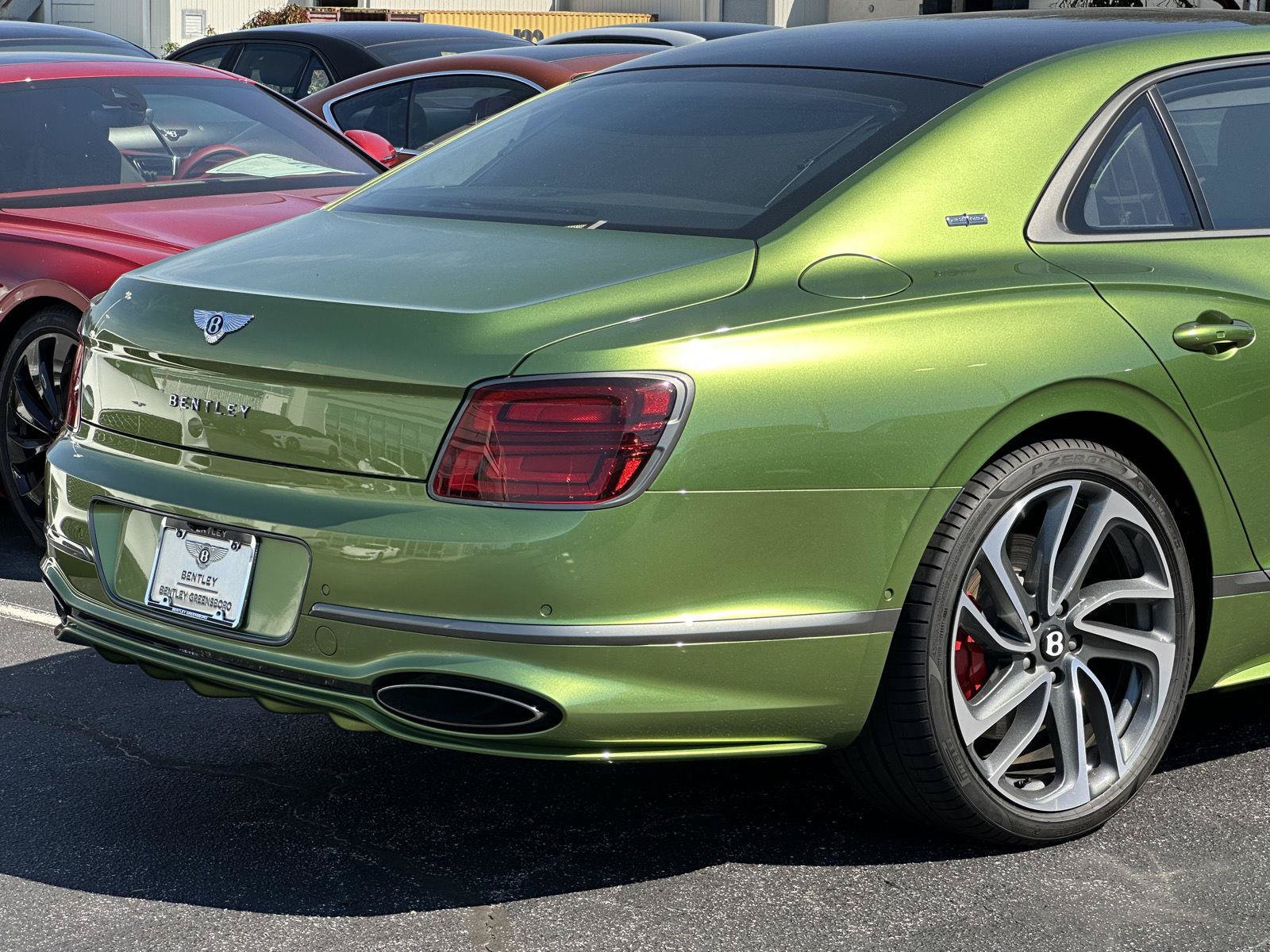 New 2025 Bentley Flying Spur Plug-In Hybrid AWD/4WD image 60
