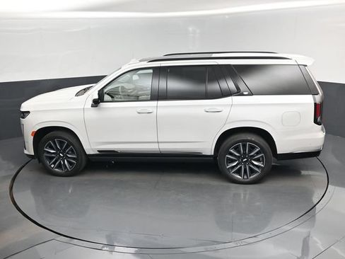 Used 2024 Cadillac Escalade Sport Platinum RWD image 14