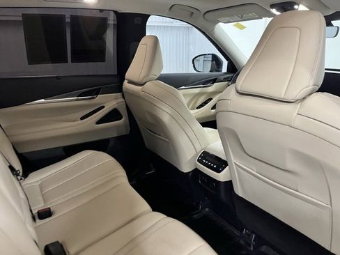 Used 2024 INFINITI QX60 Luxe image 18