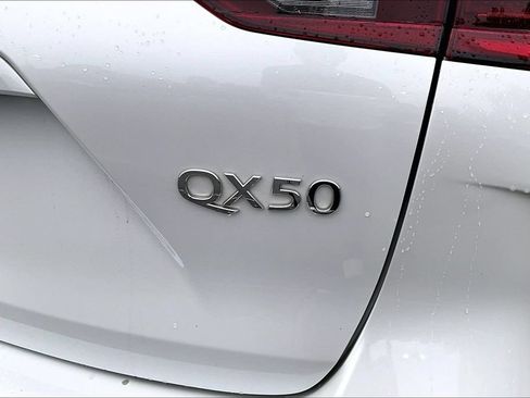 Used 2023 INFINITI QX50 Luxe FWD image 26