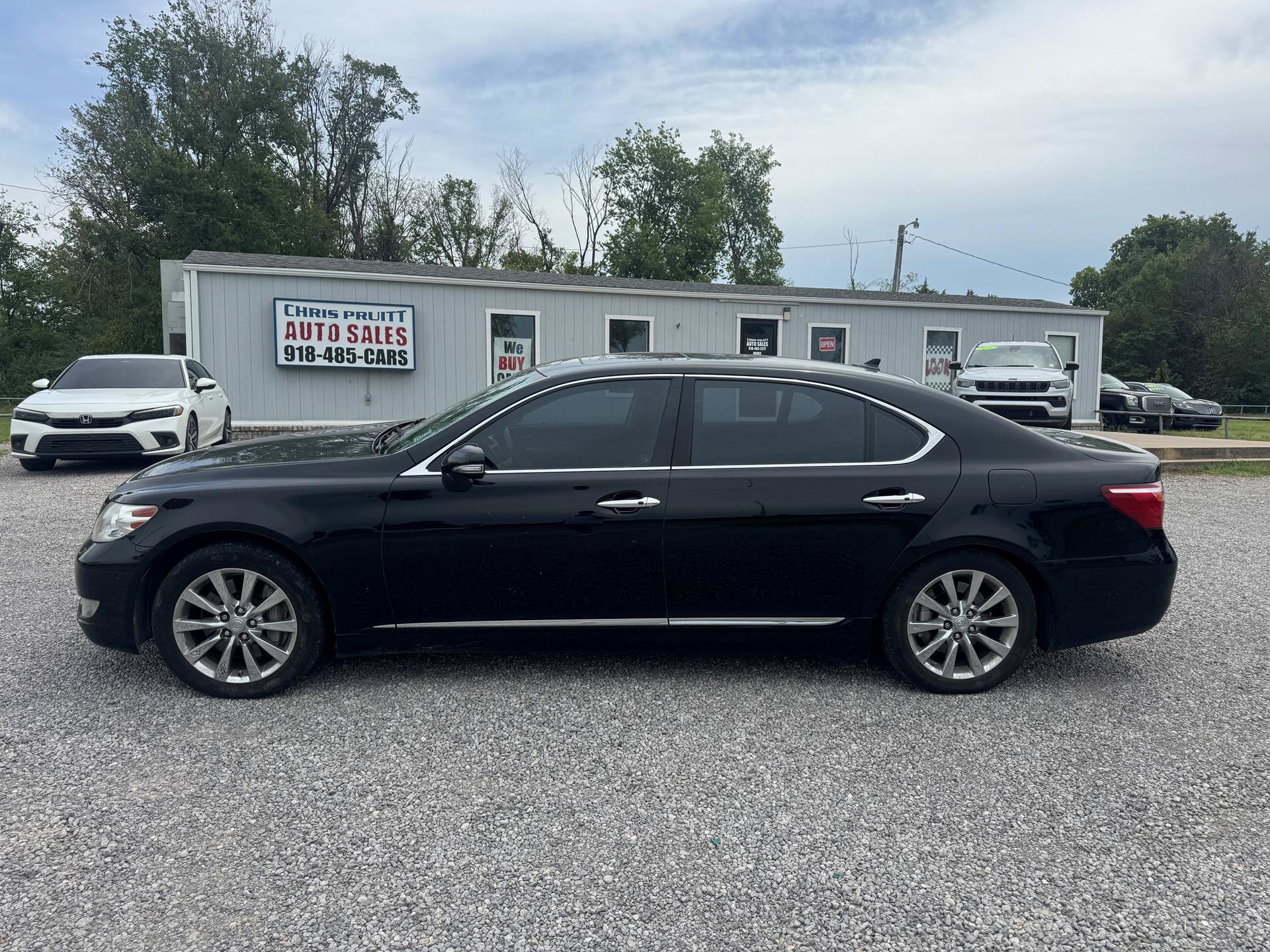 Used 2011 Lexus LS 460 L w/ Luxury Pkg AWD/4WD image 8