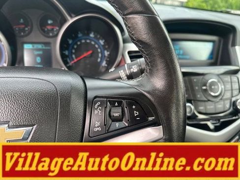 Used 2014 Chevrolet Cruze LT FWD image 23