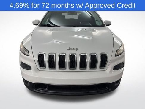 Used 2016 Jeep Cherokee Latitude w/ Comfort & Sound Group image 3