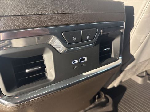 New 2026 Chevrolet Silverado 1500 LTZ AWD/4WD image 14
