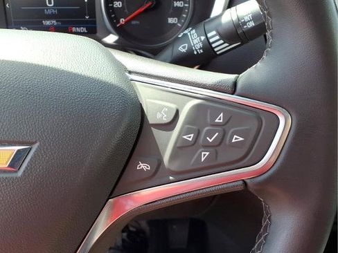Used 2024 Chevrolet Equinox LT w/ LPO, Floor Liner Package FWD image 17