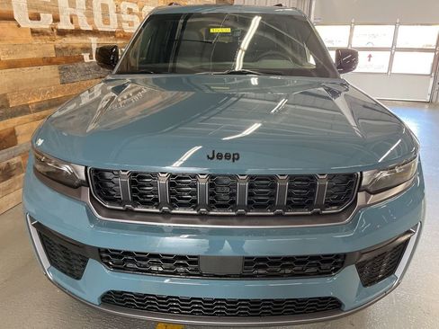 New 2026 Jeep Grand Cherokee L Limited AWD/4WD image 50