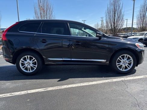 Used 2015 Volvo XC60 T5 Premier image 5