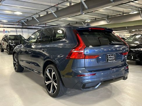 Certified 2025 Volvo XC60 B5 Ultra AWD/4WD image 4