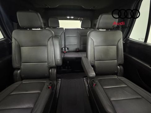 Used 2023 Chevrolet Tahoe Z71 w/ Z71 Off-Road Package AWD/4WD image 15