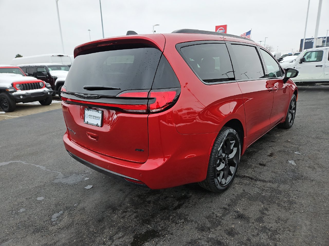 New 2026 Chrysler Pacifica Select w/ S Appearance Package AWD/4WD image 7
