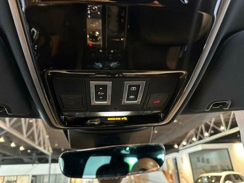 Used 2019 Land Rover Range Rover Supercharged AWD/4WD image 22