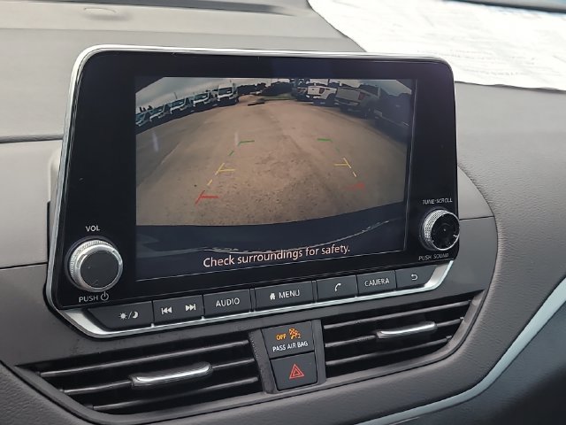 Used 2025 Nissan Altima 2.5 S FWD image 21