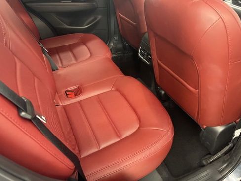 Used 2023 MAZDA CX-5 Carbon Edition image 22