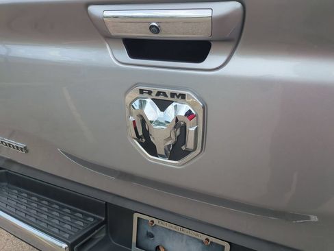 Used 2019 RAM 1500 Big Horn AWD/4WD image 19