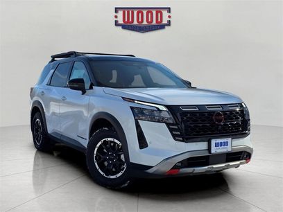 New 2026 Nissan Pathfinder SV