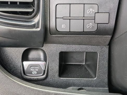 Used 2025 RAM ProMaster 2500 w/ U-Haul Equipment Group FWD image 23