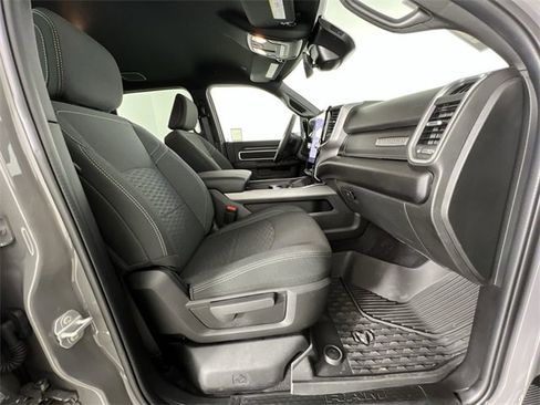 Used 2025 RAM 3500 Big Horn image 28