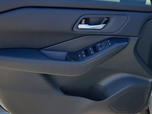 New 2026 Nissan Rogue SV w/ Cold Weather Package FWD image 7