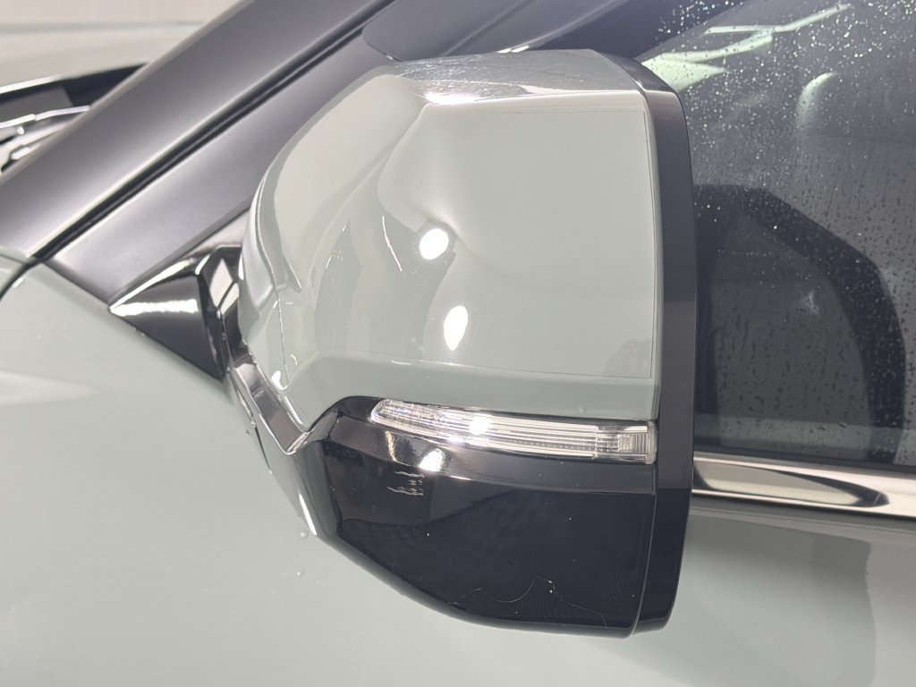 Used 2026 Toyota Tundra Limited AWD/4WD image 18