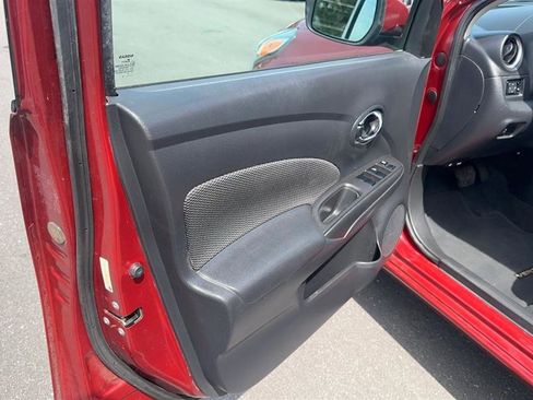 Used 2019 Nissan Versa SV FWD image 32
