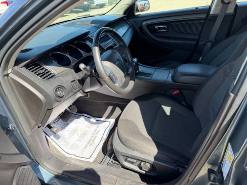 Used 2010 Ford Taurus SEL image 10