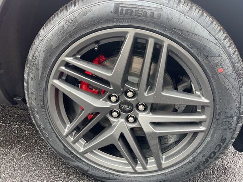 New 2026 Ford Explorer ST-Line w/ ST-Line Street Pack image 9