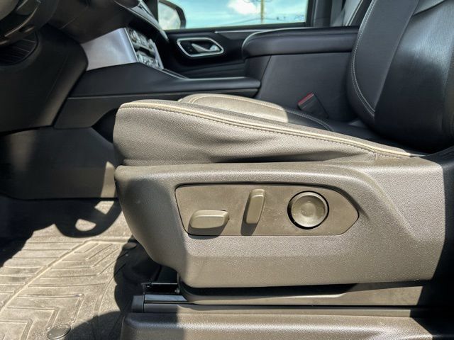 Used 2023 GMC Yukon SLT AWD/4WD image 31