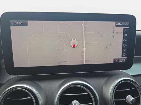 Used 2020 Mercedes-Benz C 300 4MATIC Sedan image 22
