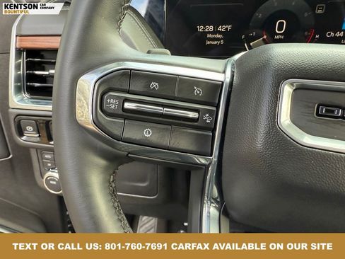 Used 2025 GMC Yukon XL Denali image 19