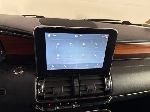 Used 2018 Lincoln Navigator L Reserve w/ Technology Package AWD/4WD image 23
