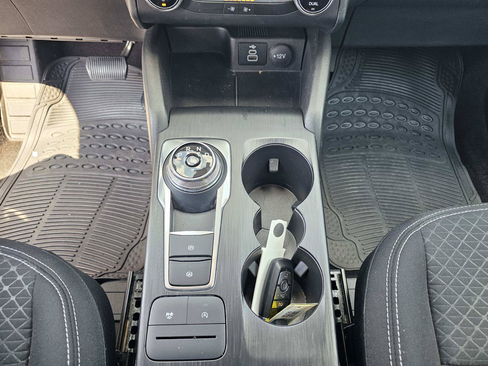 Used 2025 Ford Escape Active AWD/4WD image 26