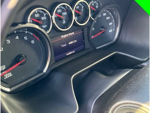 Used 2021 Chevrolet Tahoe LT AWD/4WD image 16