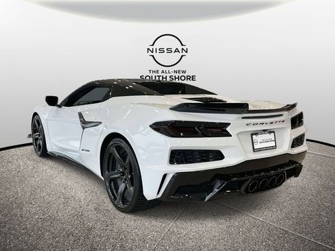 Used 2023 Chevrolet Corvette Z06 w/ Stealth Interior Trim Package image 5