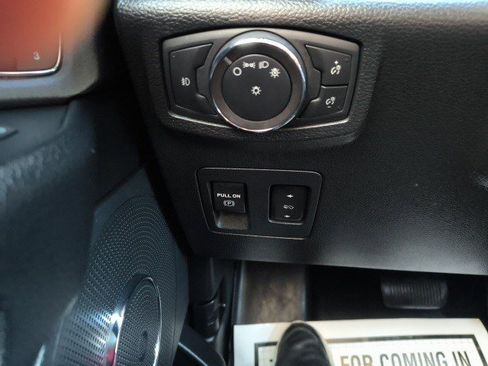 Used 2019 Ford Expedition XLT w/ Equipment Group 202A image 25